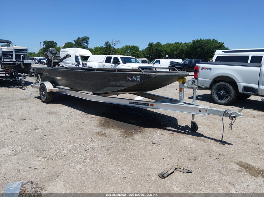 2025 GATOR 20' | UFQ09376C525 | UPCARS