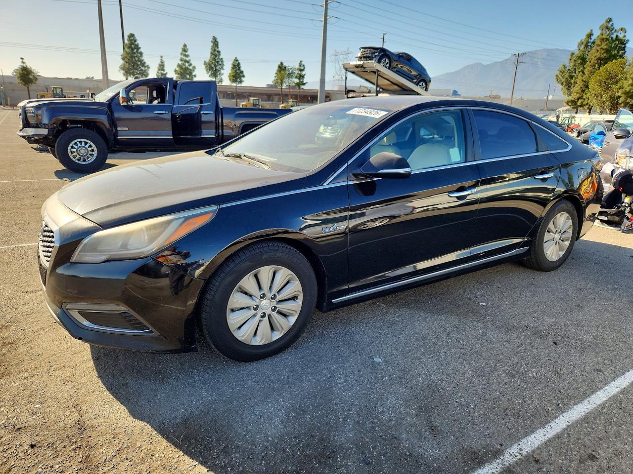 2016 HYUNDAI SONATA SE | KMHE24L18GA012523 | UPCARS