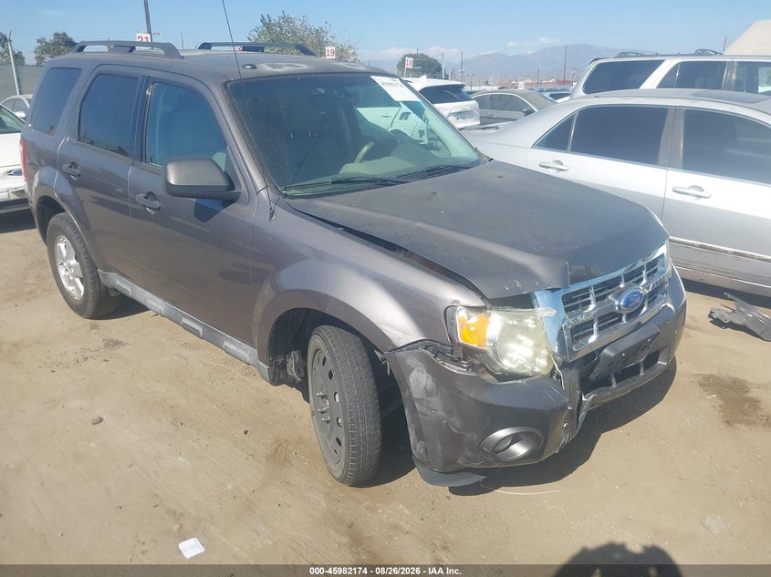 2011 FORD ESCAPE XLT | 1FMCU0D70BKC10898 | UPCARS