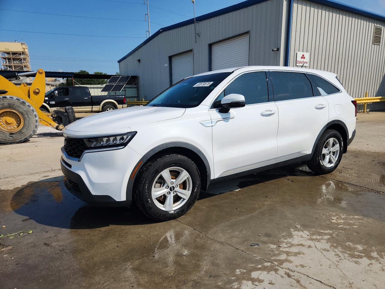 2023 KIA SORENTO LX | 5XYRG4LC6PG241212 | UPCARS