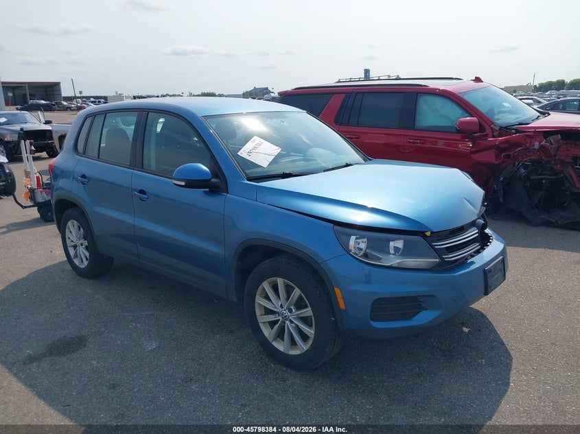2018 VOLKSWAGEN TIGUAN LIMITED 2.0T | WVGBV7AX8JK001641 | UPCARS