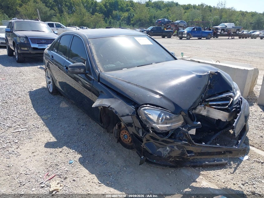 2014 MERCEDES-BENZ C 300 SPORT 4MATIC | WDDGF8AB8EA940372 | UPCARS