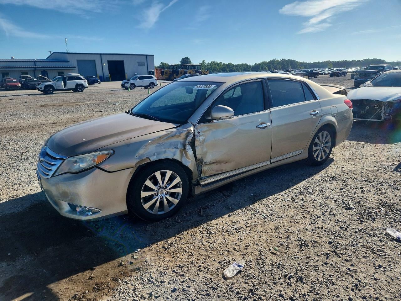 2011 TOYOTA AVALON LIMITED | 4T1BK3DB3BU395167 | UPCARS