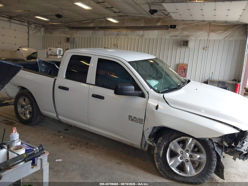 2018 RAM 1500 EXPRESS  4X4 6'4 BOX | 1C6RR7FG7JS320536 | UPCARS