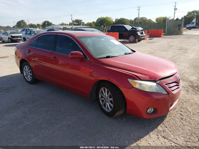 2011 TOYOTA CAMRY XLE | 4T1BF3EK2BU725528 | UPCARS