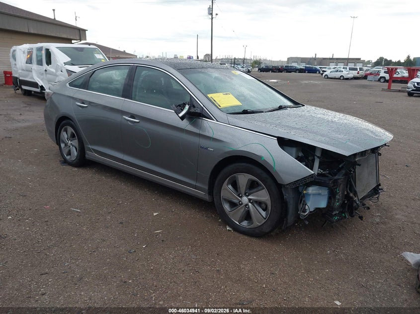2017 HYUNDAI SONATA HYBRID LIMITED | KMHE34L11HA057236 | UPCARS