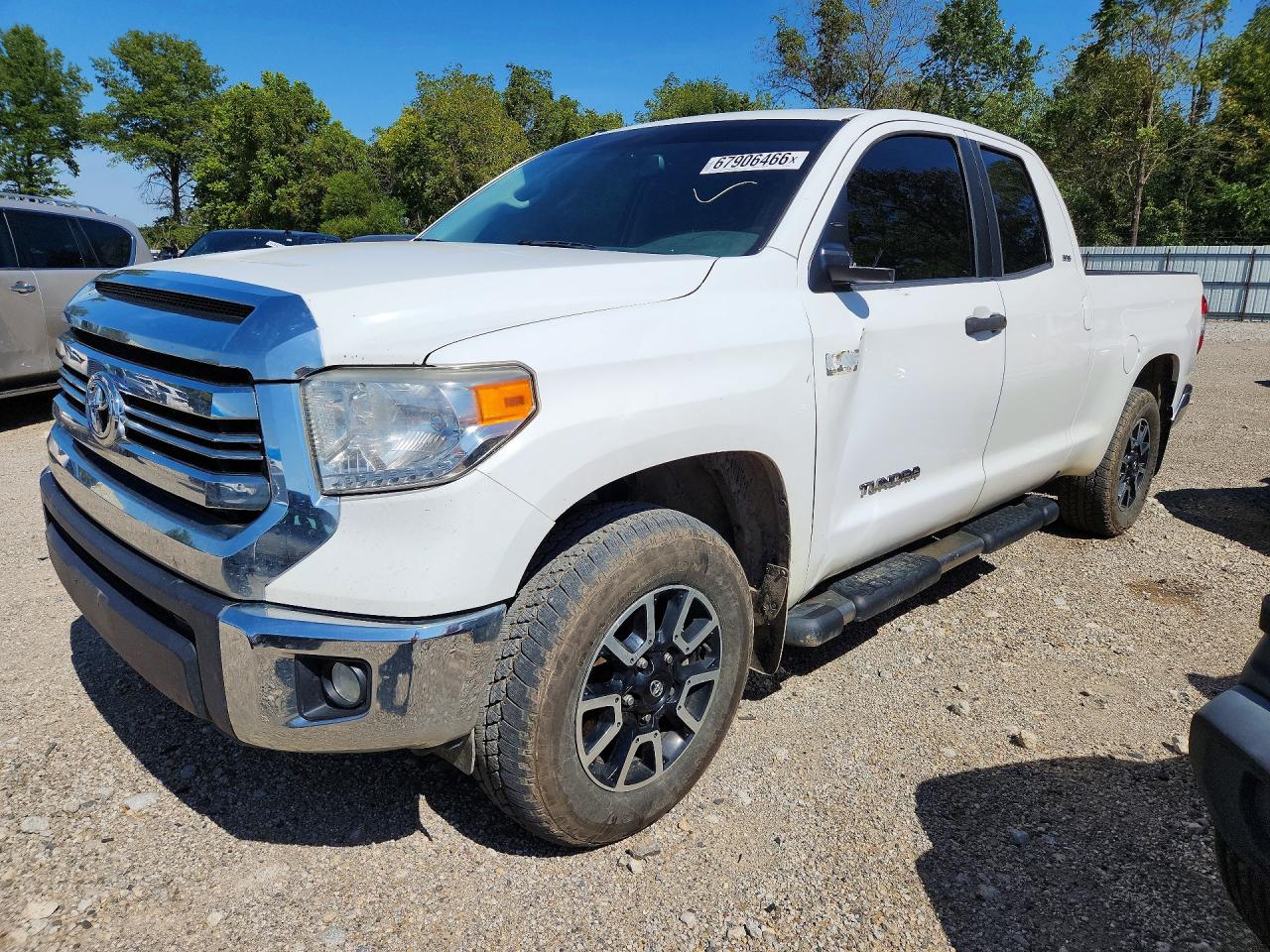 2017 TOYOTA TUNDRA SR5 | 5TFUW5F18HX647584 | UPCARS