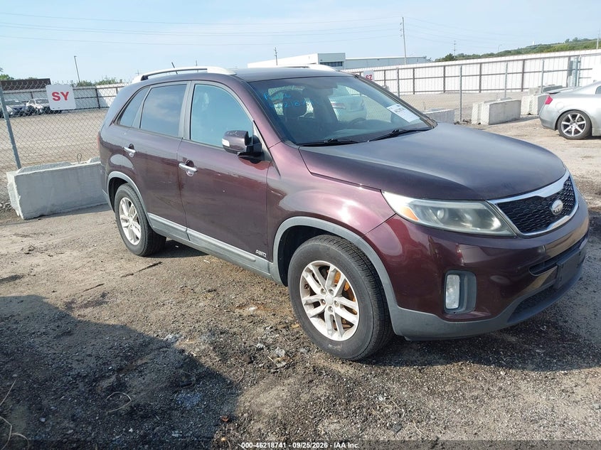 2014 KIA SORENTO LX | 5XYKTCA61EG446731 | UPCARS