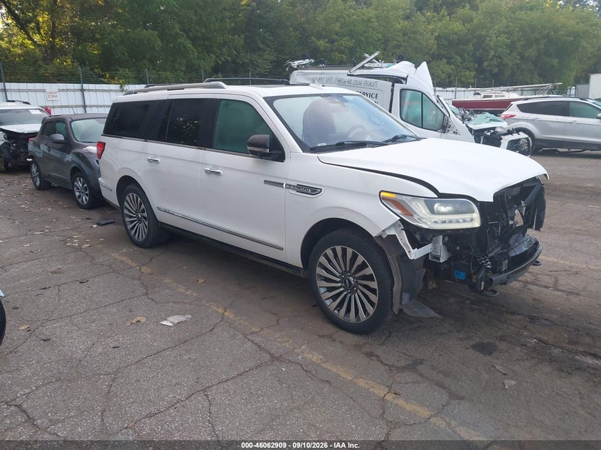 2018 LINCOLN NAVIGATOR L RESERVE | 5LMJJ3LT9JEL09939 | UPCARS