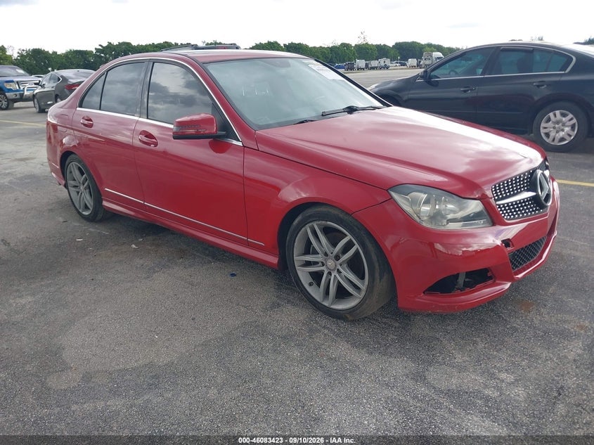 2012 MERCEDES-BENZ C 300 LUXURY 4MATIC/SPORT 4MATIC | WDDGF8BB1CR204306 | UPCARS