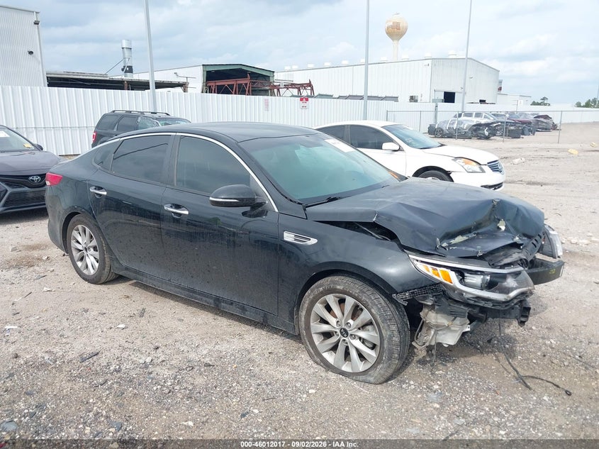 2018 KIA OPTIMA LX | 5XXGT4L32JG273086 | UPCARS