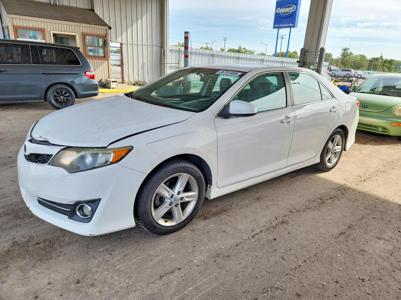 2014 TOYOTA CAMRY SE | 4T1BF1FK4EU808191 | UPCARS