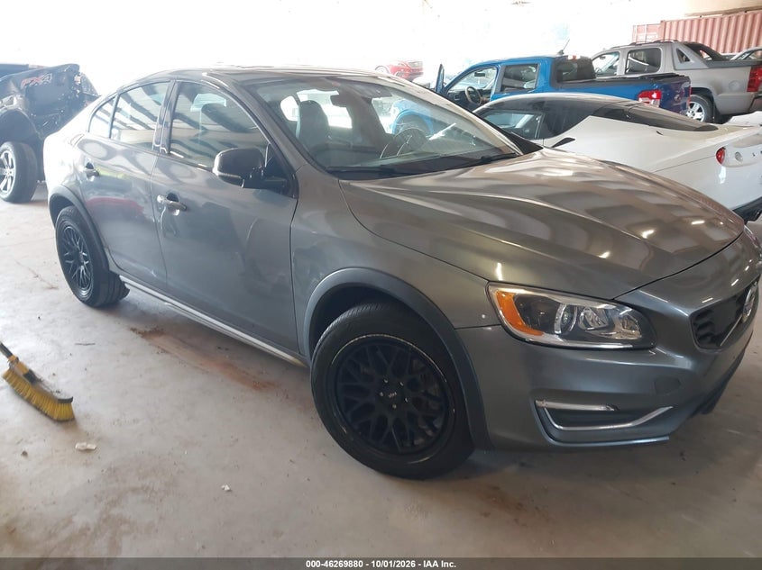 2016 VOLVO S60 CROSS COUNTRY T5 PLATINUM | YV4612UM1G2000858 | UPCARS