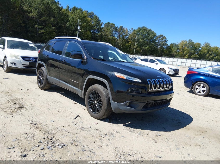 2018 JEEP CHEROKEE LATITUDE FWD | 1C4PJLCB2JD519085 | UPCARS