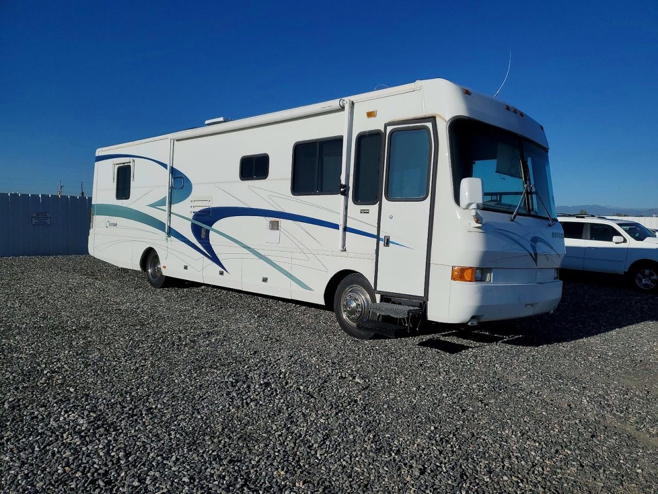2002 SAFARI CHEETAH RV | 4SLA8BN2821146226 | UPCARS