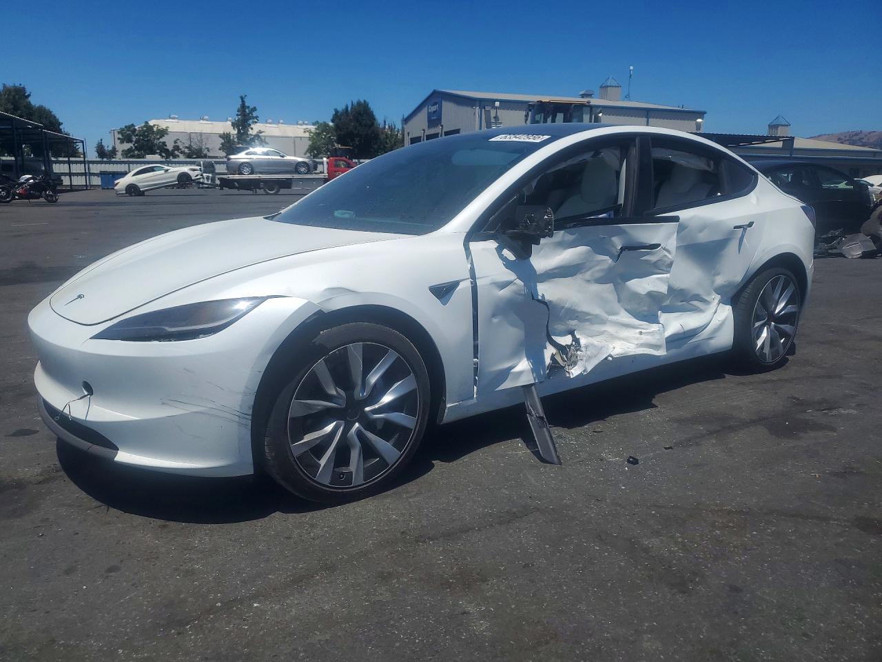 2026 TESLA MODEL 3 | 5YJ3E1EA4TF176285 | UPCARS