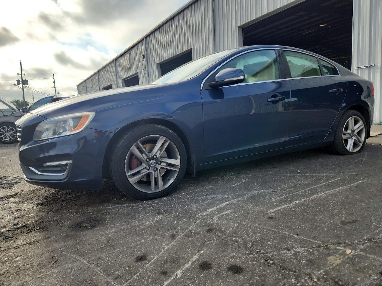 2014 VOLVO S60 T5 | YV1612FS8E2281501 | UPCARS