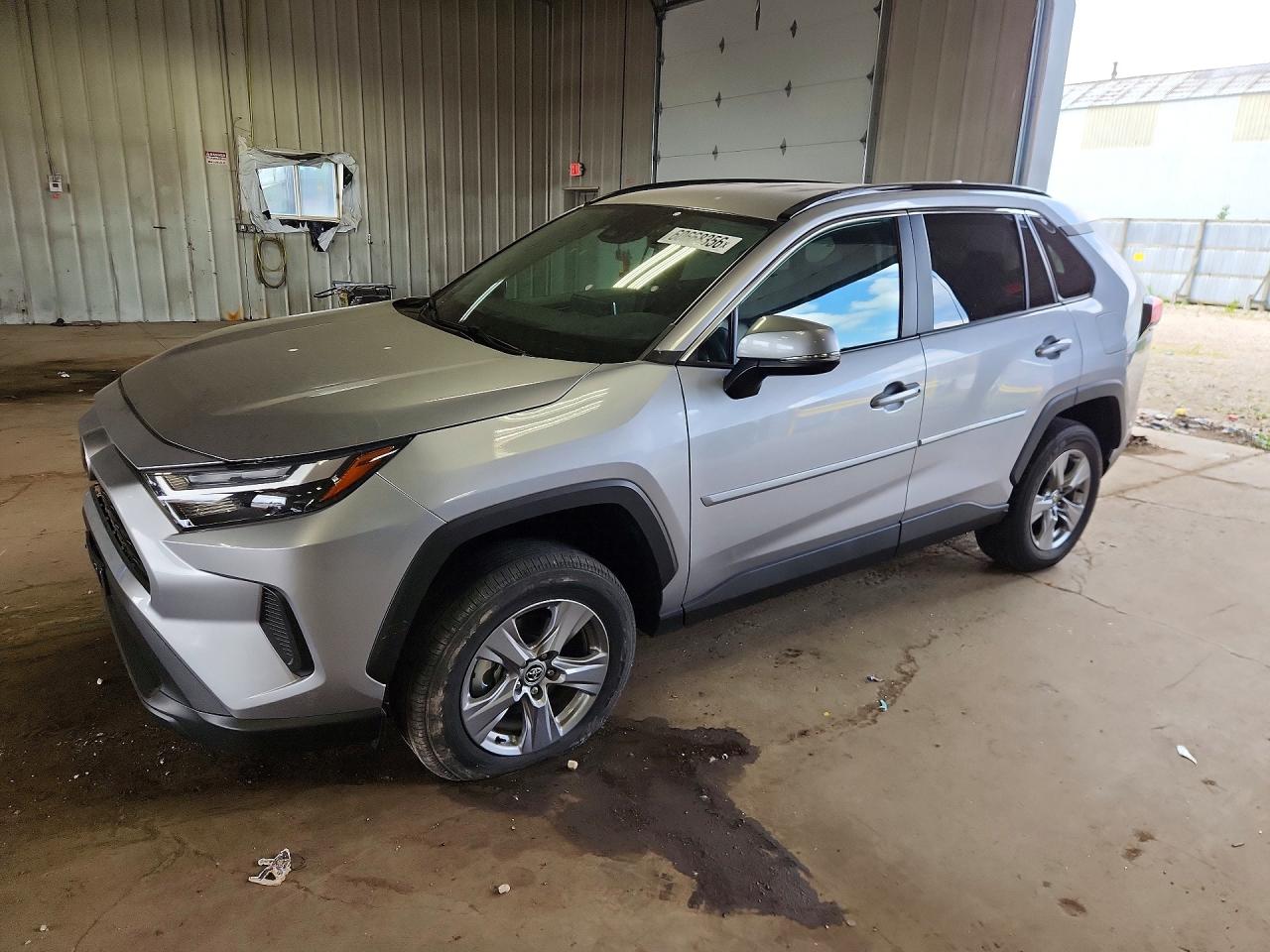 2024 TOYOTA RAV4 XLE | 2T3P1RFVXRC442796 | UPCARS
