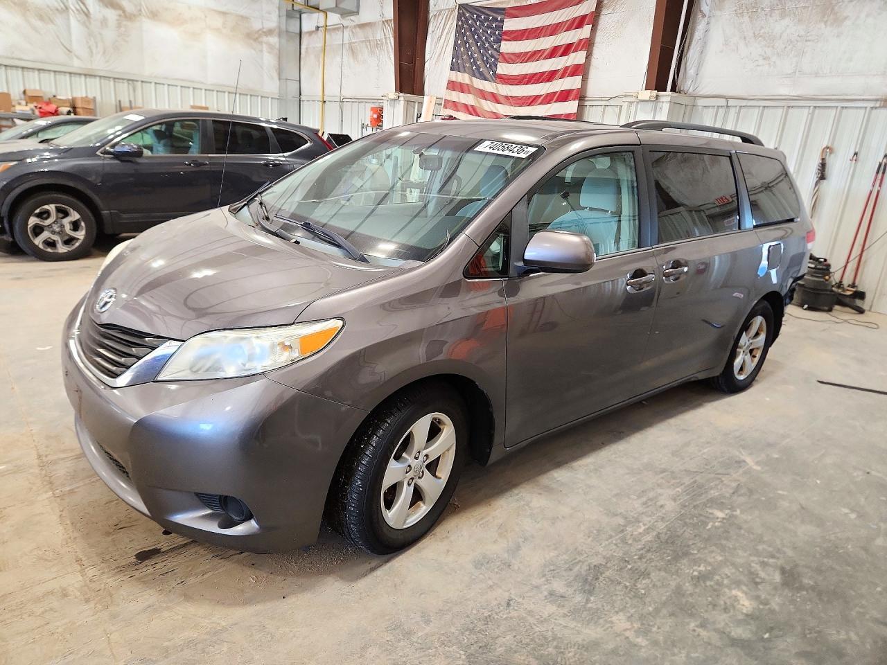 2014 TOYOTA SIENNA LE | 5TDKK3DC3ES438332 | UPCARS