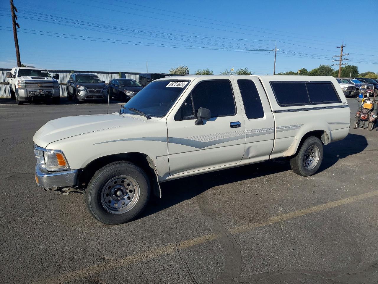 1990 TOYOTA ALL OTHER DELUXE | JT4RN93P8L5019361 | UPCARS