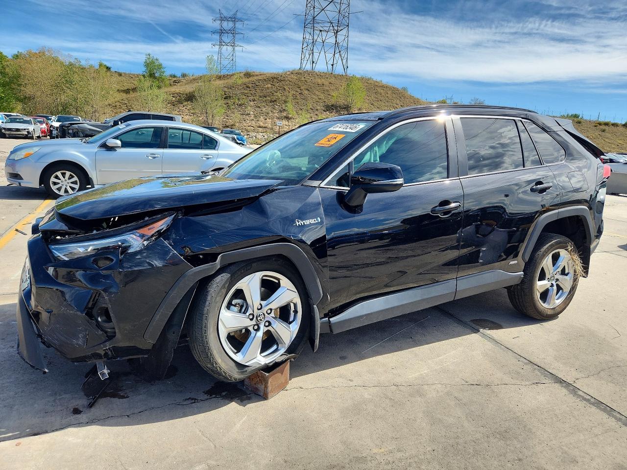 2021 TOYOTA RAV4 XLE PREMIUM | 4T3B6RFV0MU048131 | UPCARS