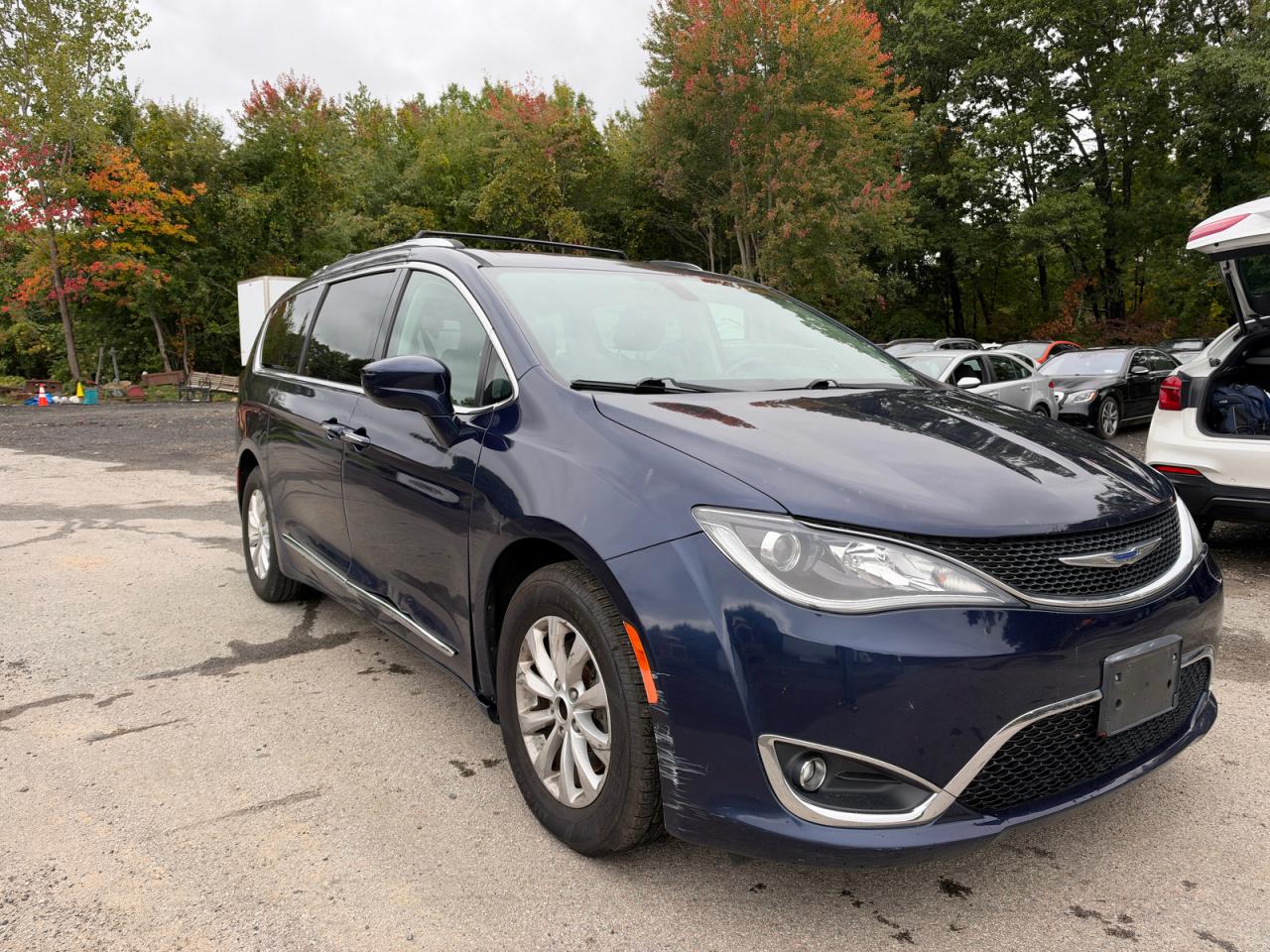 2019 CHRYSLER PACIFICA TOURING L | 2C4RC1BG0KR552637 | UPCARS