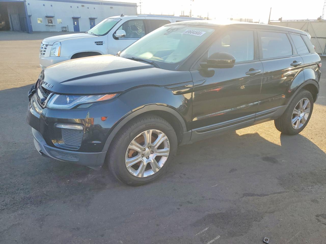 2017 LAND ROVER RANGEROVER SE | SALVP2BG0HH220798 | UPCARS