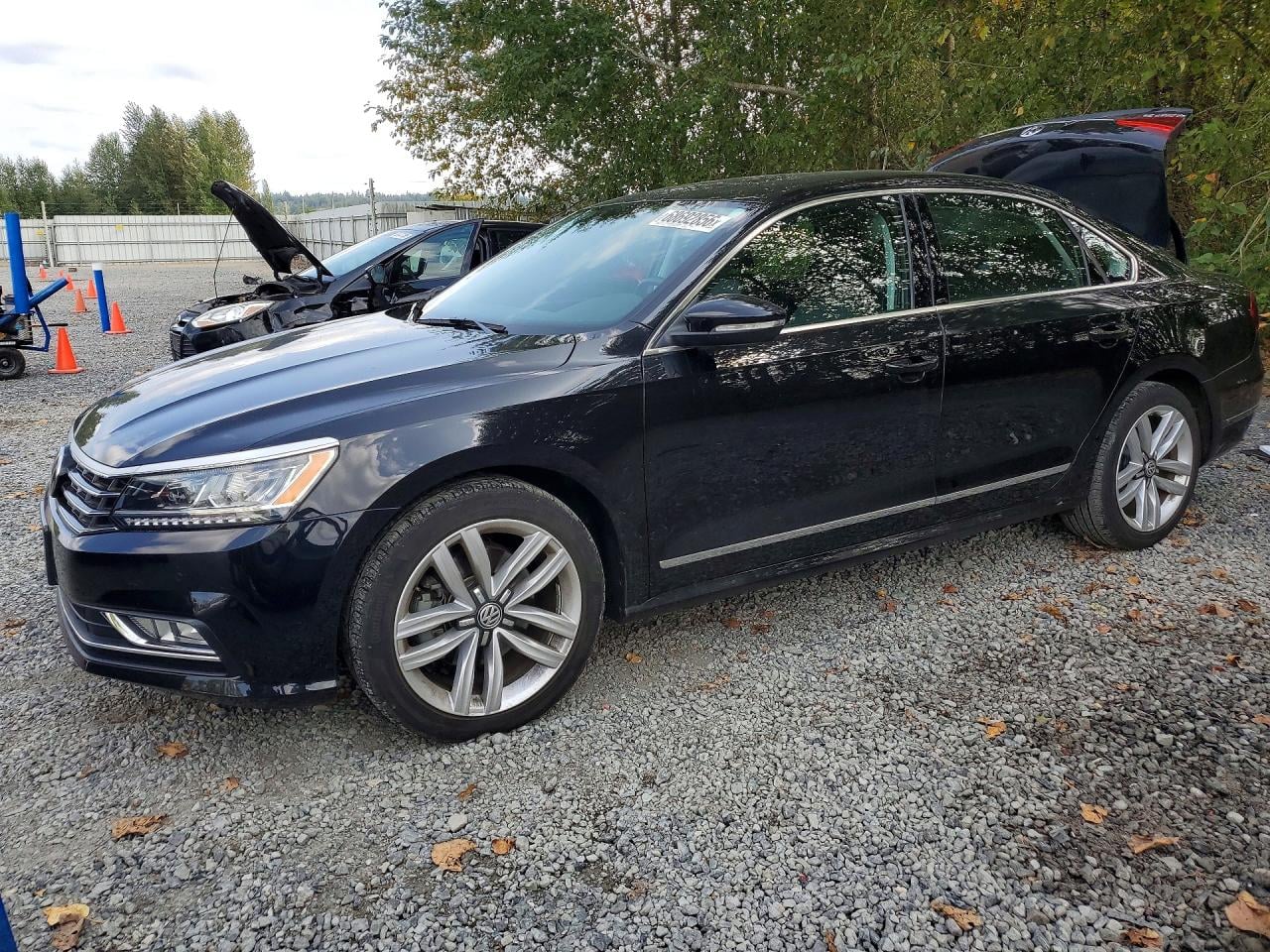2017 VOLKSWAGEN PASSAT SE | 1VWGT7A36HC067698 | UPCARS