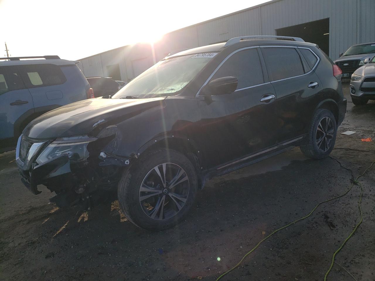 2017 NISSAN ROGUE SV | 5N1AT2MV8HC880142 | UPCARS