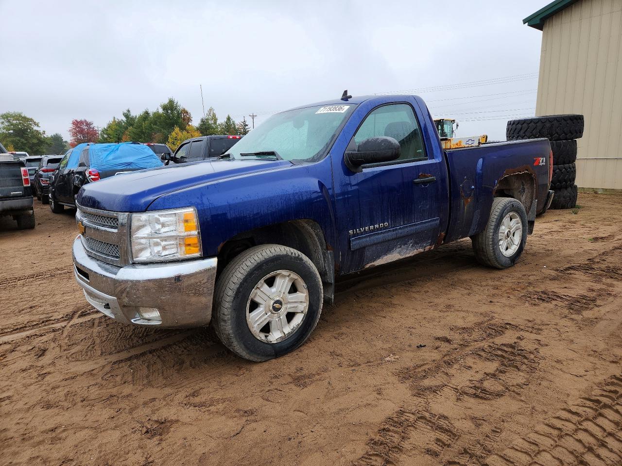 2013 CHEVROLET SILVERADO K1500 LT | 1GCNKSE07DZ102014 | UPCARS