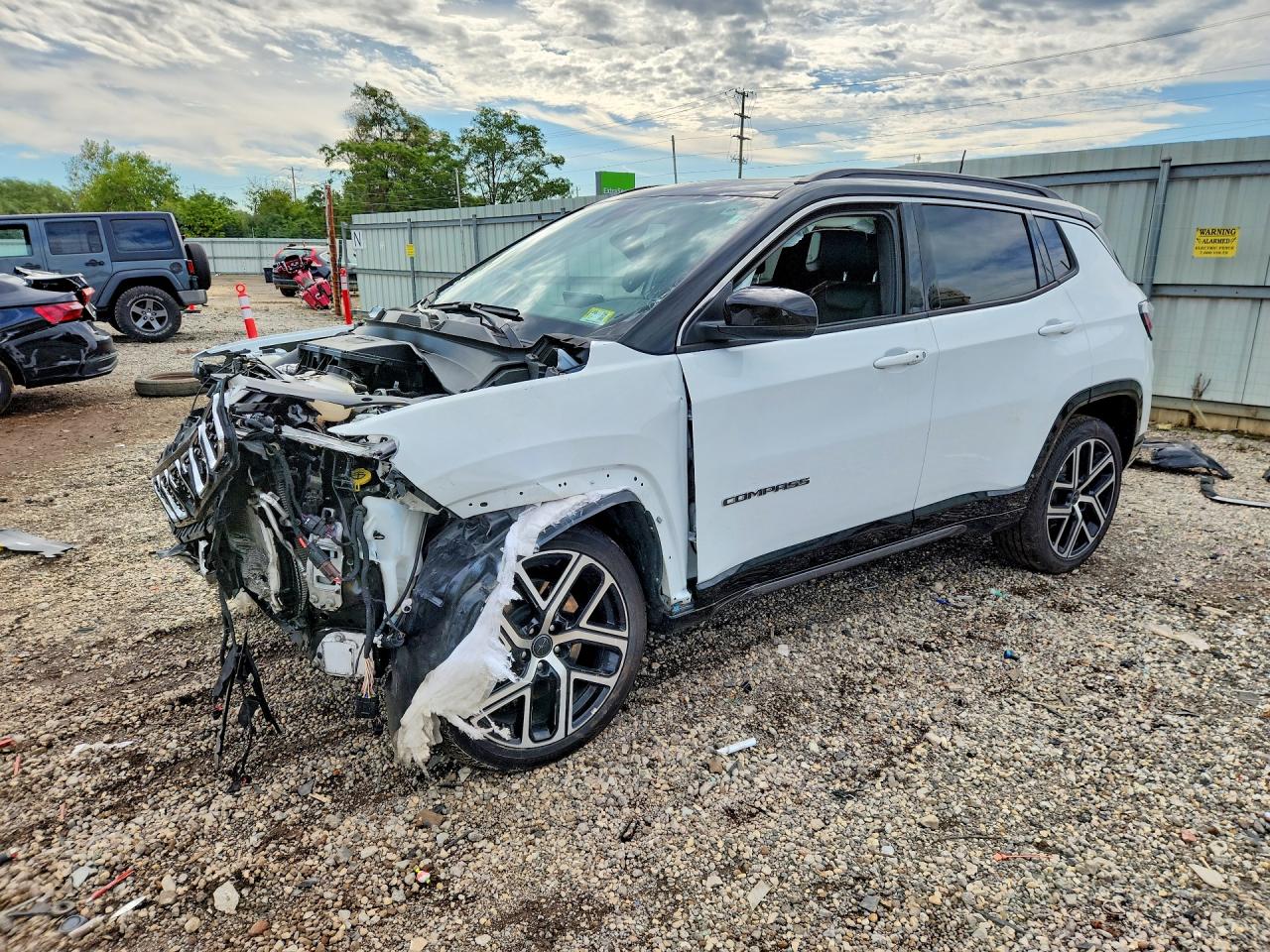 2025 JEEP COMPASS LIMITED | 3C4NJDCN0ST615025 | UPCARS