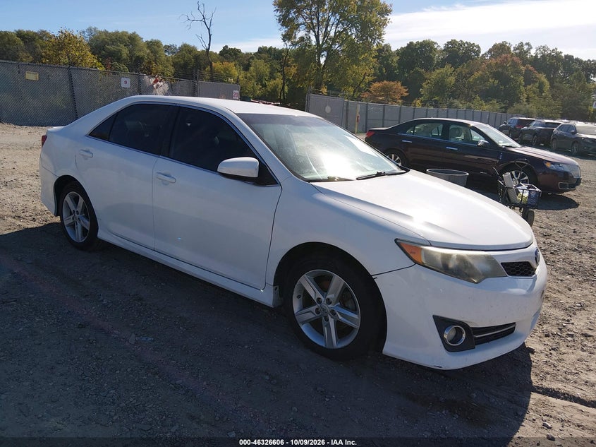 2014 TOYOTA CAMRY SE | 4T1BF1FK7EU328758 | UPCARS