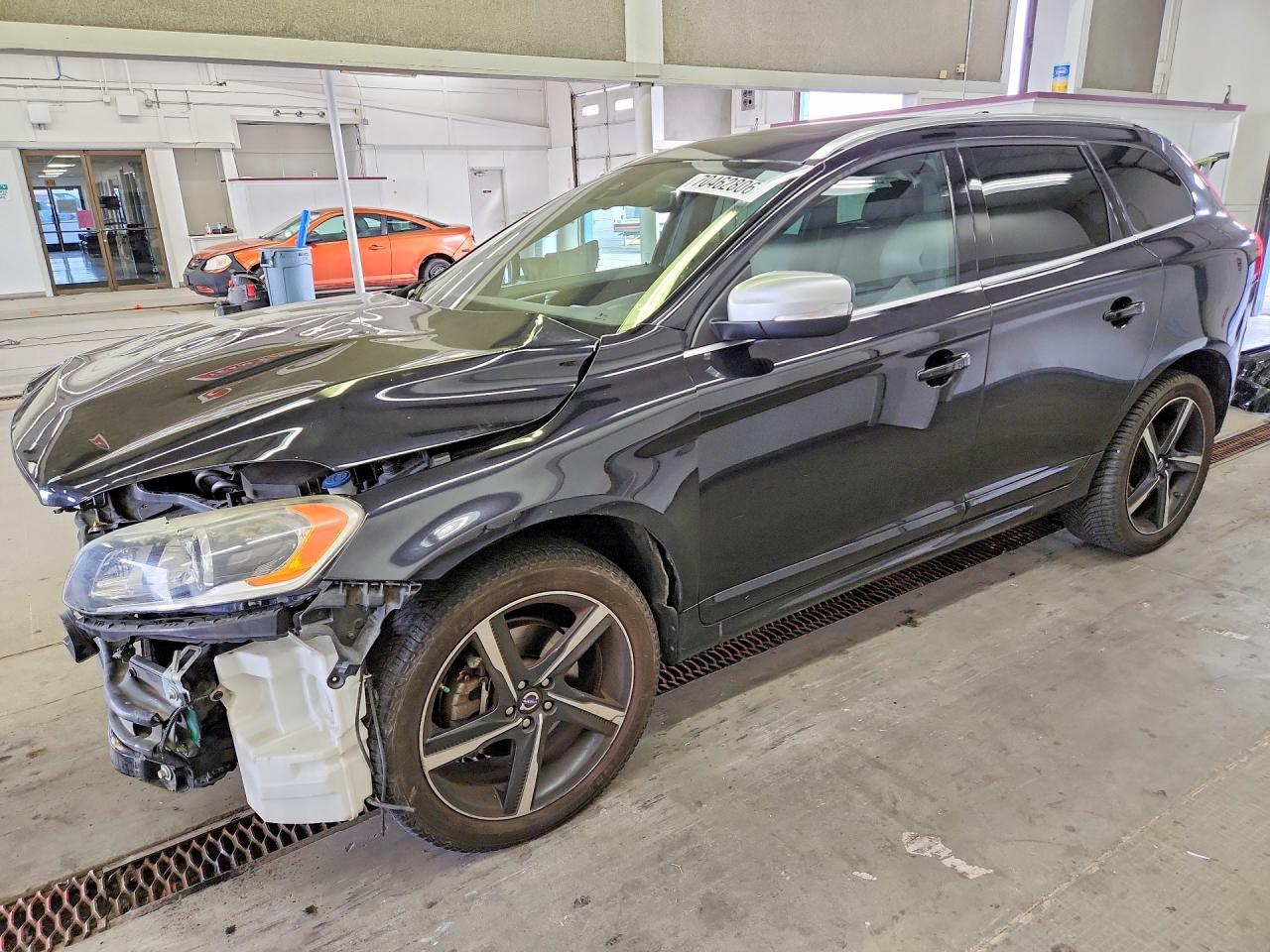 2015 VOLVO XC60 T6 R-DESIGN PREMIER | YV4902RP7F2686700 | UPCARS