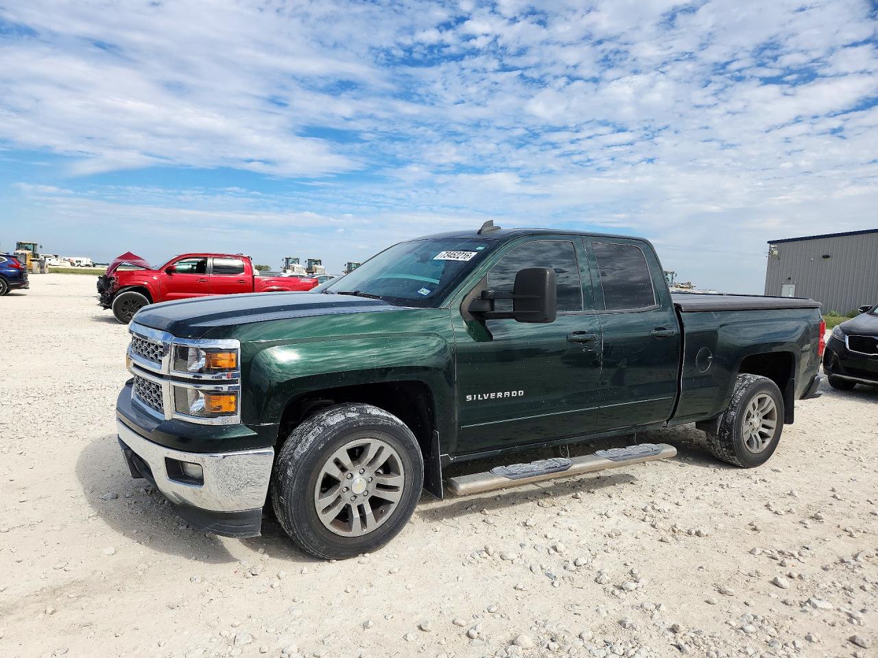 2015 CHEVROLET SILVERADO C1500 LT | 1GCRCREC6FZ284938 | UPCARS