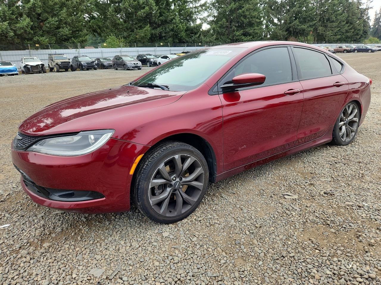 2015 CHRYSLER 200 S | 1C3CCCBG7FN633837 | UPCARS