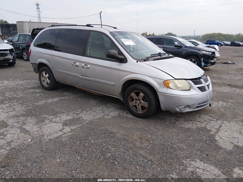 2007 DODGE GRAND CARAVAN SXT | 2D8GP44LX7R180725 | UPCARS