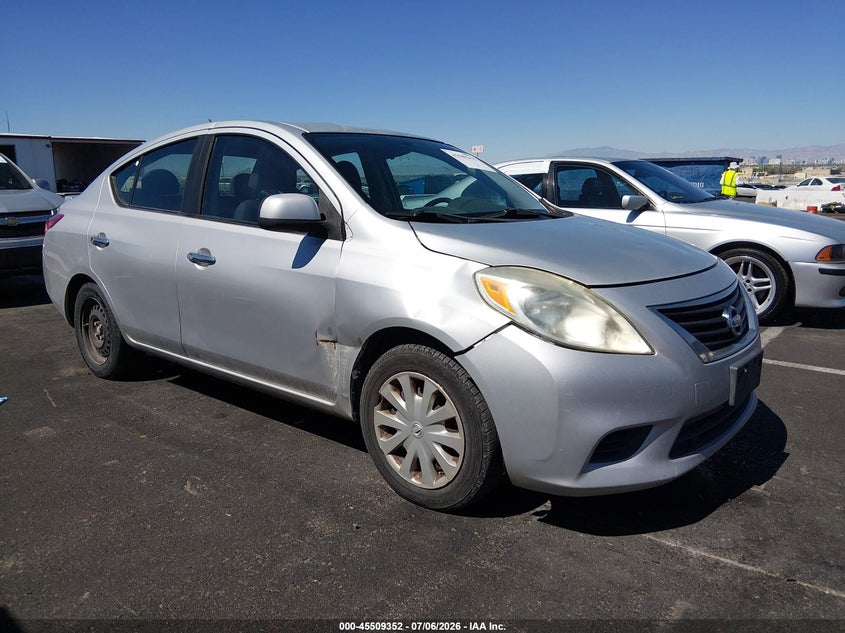 2013 NISSAN VERSA 1.6 SV | 3N1CN7AP1DL866823 | UPCARS