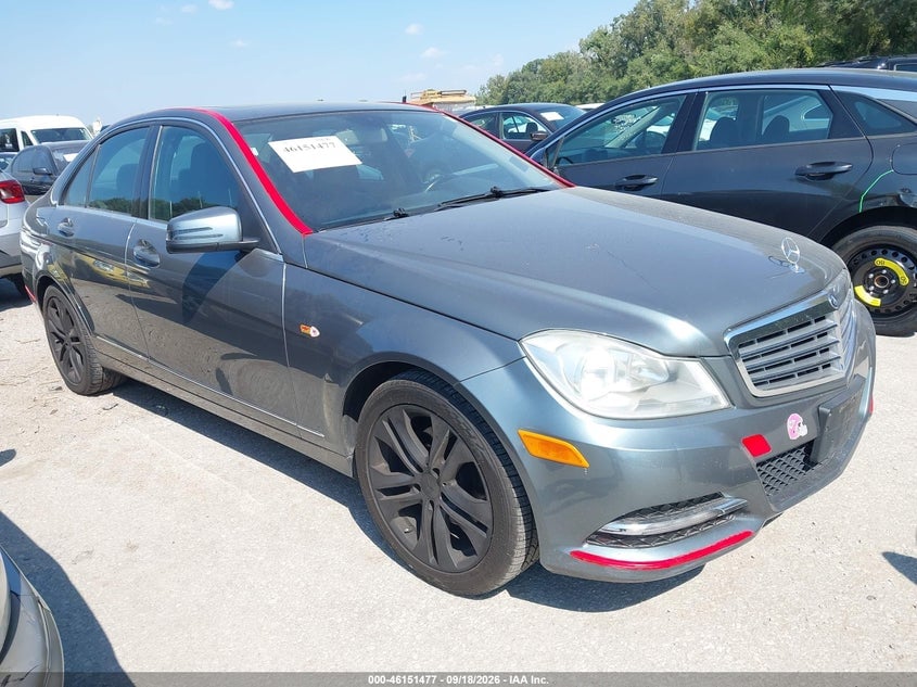 2012 MERCEDES-BENZ C 300 LUXURY 4MATIC/SPORT 4MATIC | WDDGF8BB5CA615187 | UPCARS