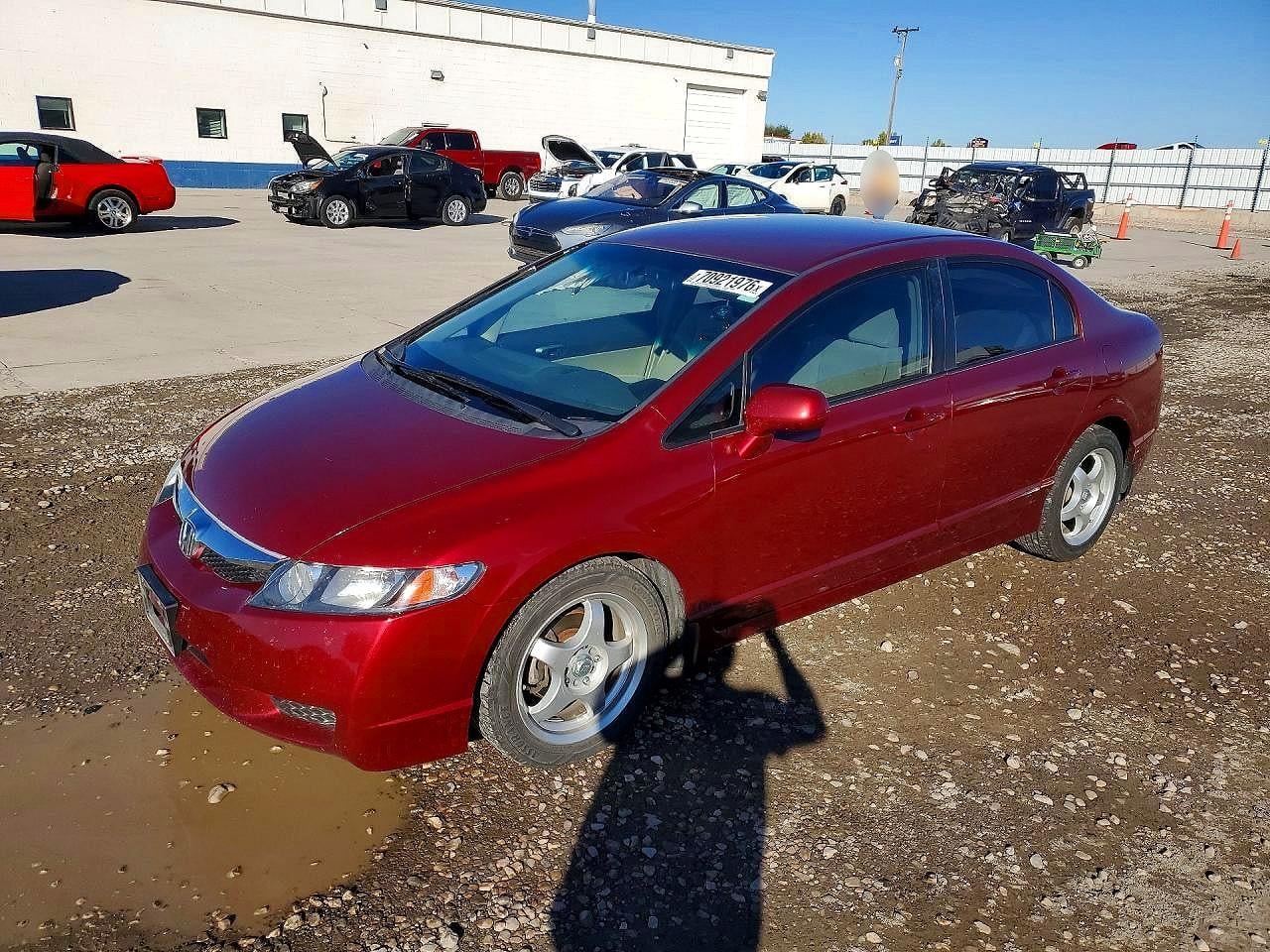 2010 HONDA CIVIC LX | 19XFA1F53AE070701 | UPCARS