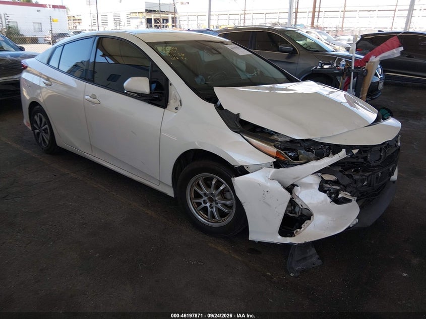 2017 TOYOTA PRIUS PRIME PREMIUM | JTDKARFP3H3040503 | UPCARS