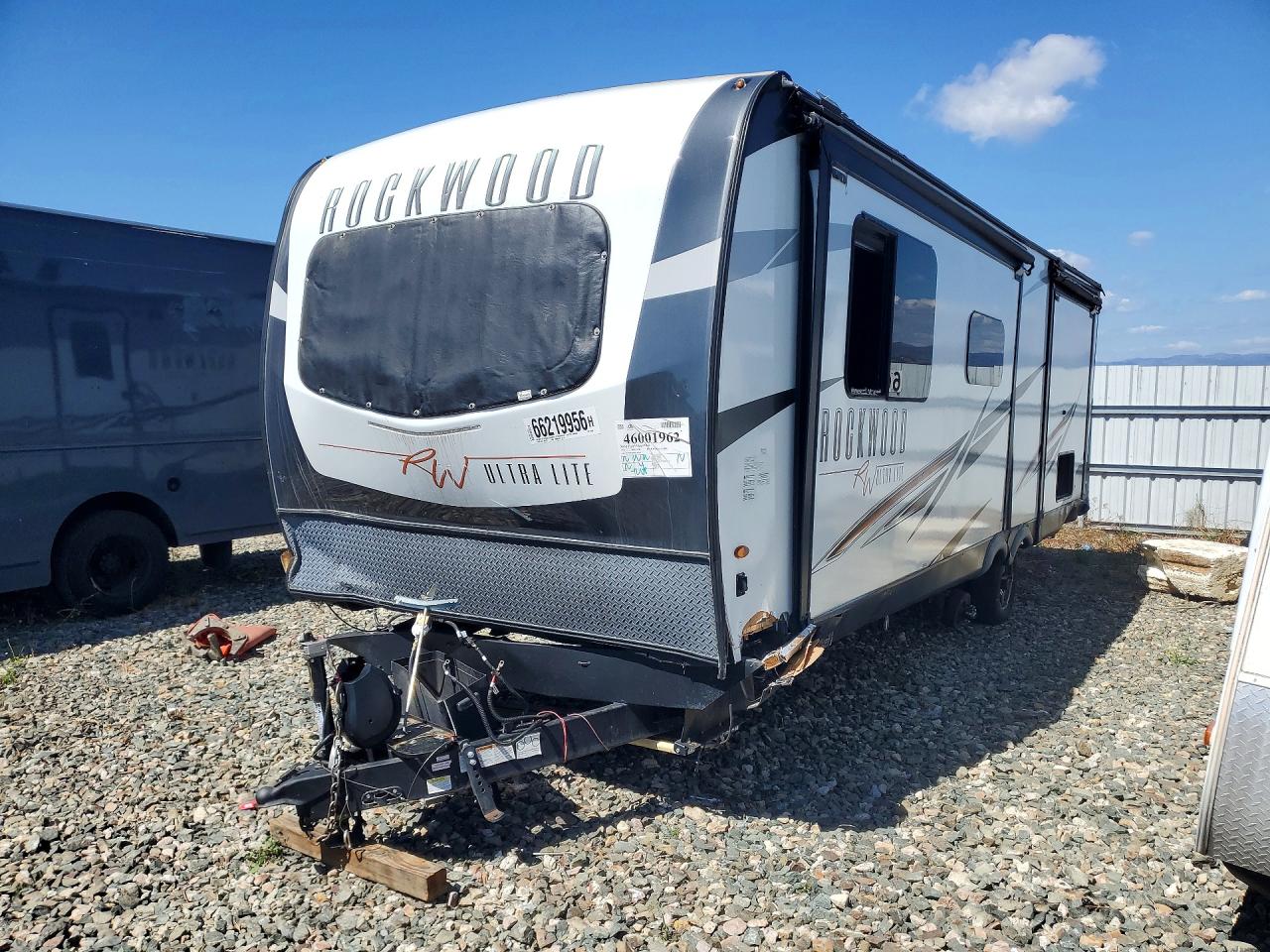 2022 FORESRIVER ROCKWOOD FOREST RIVER  CAMPER | 4X4TRLB23NZ183040 | UPCARS