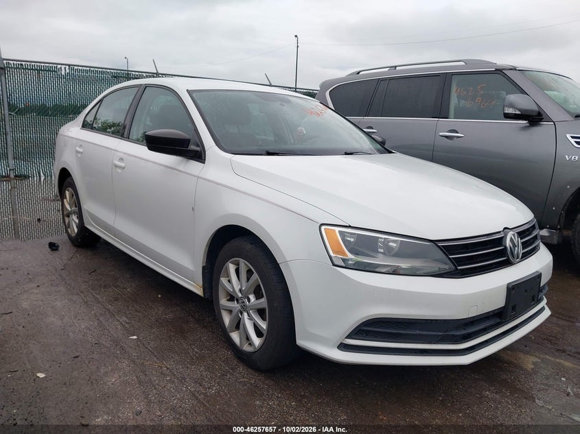 2015 VOLKSWAGEN JETTA 1.8T SE | 3VWD17AJ4FM331598 | UPCARS