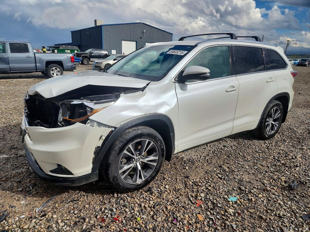 2016 TOYOTA HIGHLANDER XLE | 5TDJKRFH3GS331274 | UPCARS