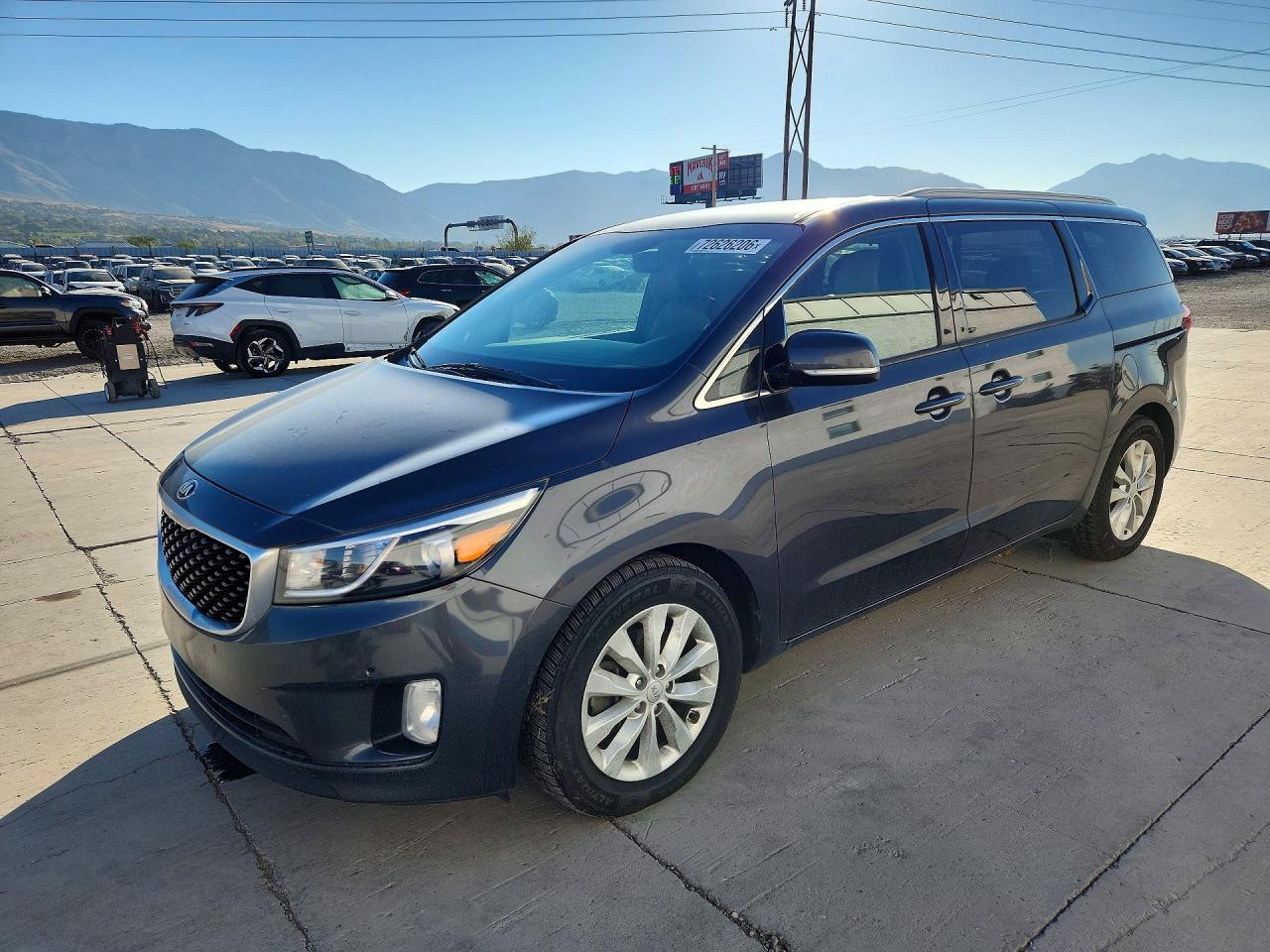 2017 KIA SEDONA EX | KNDMC5C19H6255622 | UPCARS