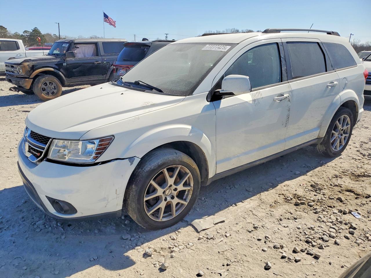 2015 DODGE JOURNEY SXT | 3C4PDCBB3FT610750 | UPCARS
