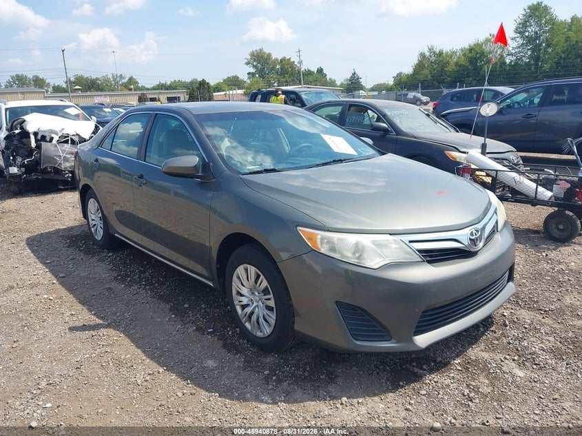 2014 TOYOTA CAMRY LE | 4T1BF1FK3EU835303 | UPCARS