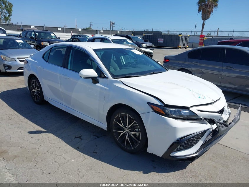 2024 TOYOTA CAMRY SE | 4T1G11AK9RU878335 | UPCARS