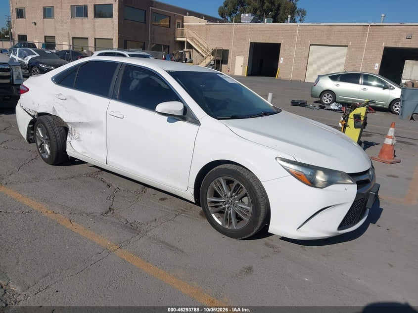 2015 TOYOTA CAMRY SE | 4T1BF1FK2FU490959 | UPCARS