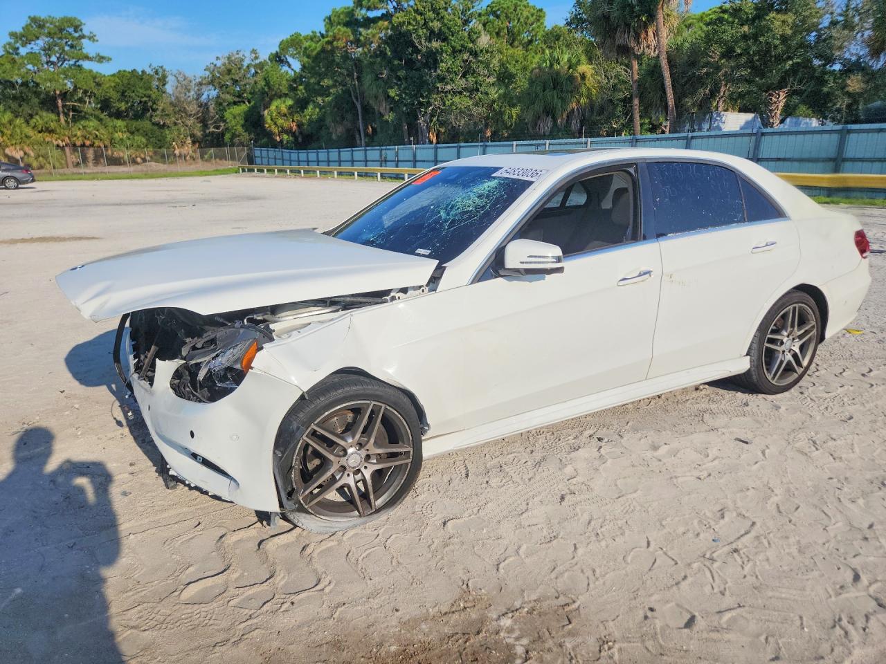 2015 MERCEDES-BENZ E-CLASS 400 | WDDHF6FB2FB145735 | UPCARS