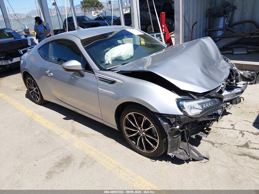 2018 SUBARU BRZ LIMITED | JF1ZCAC15J9602873 | UPCARS